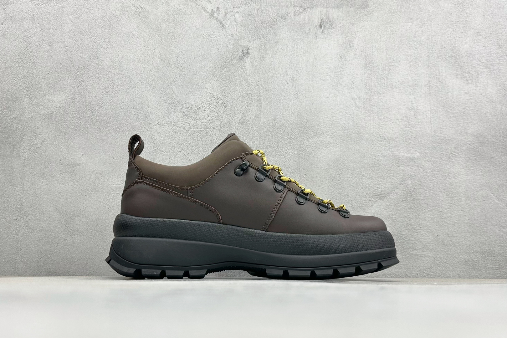 300 纯原ECCO爱步跑步鞋百搭舒适 秋冬新款厚底休闲运动鞋男鞋 550614-05559