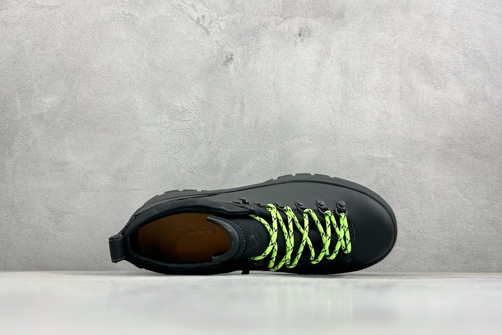 300 纯原ECCO爱步跑步鞋百搭舒适 秋冬新款厚底休闲运动鞋男鞋 550614-51052