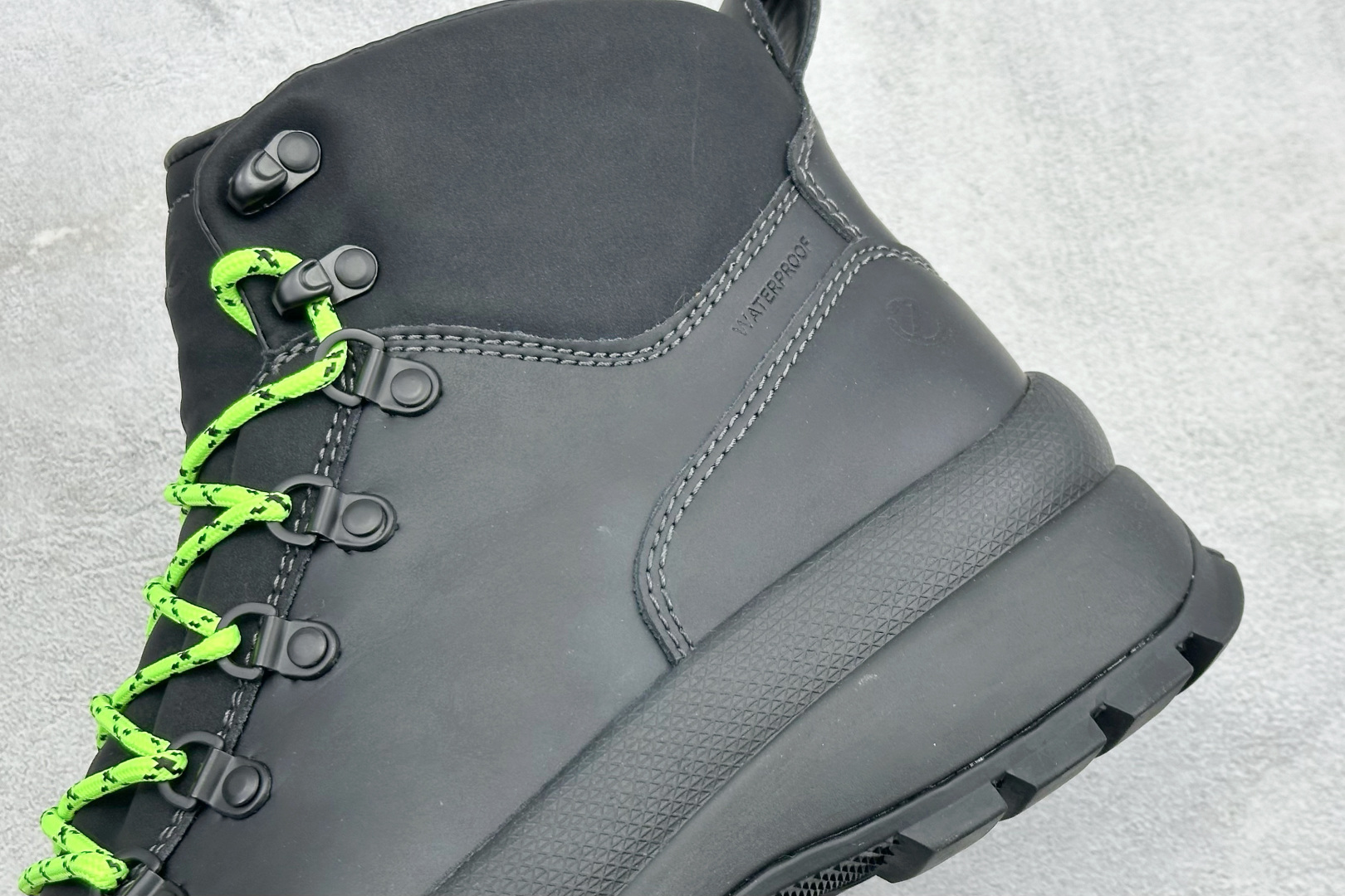 320 纯原ECCO爱步跑步鞋百搭舒适 秋冬新款厚底休闲运动鞋男鞋 550604-51052