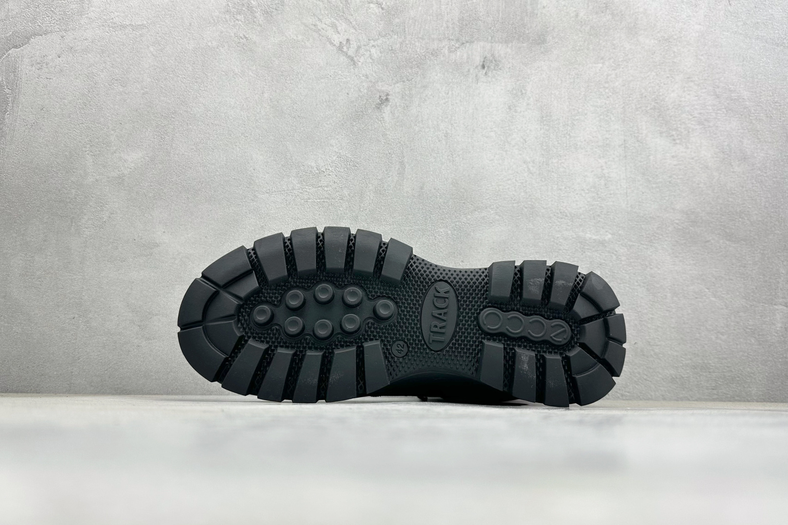 320 纯原ECCO爱步跑步鞋百搭舒适 秋冬新款厚底休闲运动鞋男鞋 550604-51052