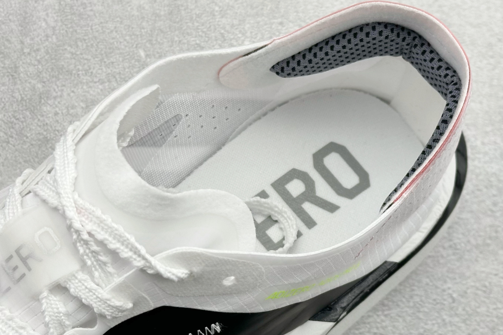 190 AdidADIZERO ADIOS PRO 5 M 马拉松竞速专业跑鞋 CELERMESH针织网面非常轻薄 K18293