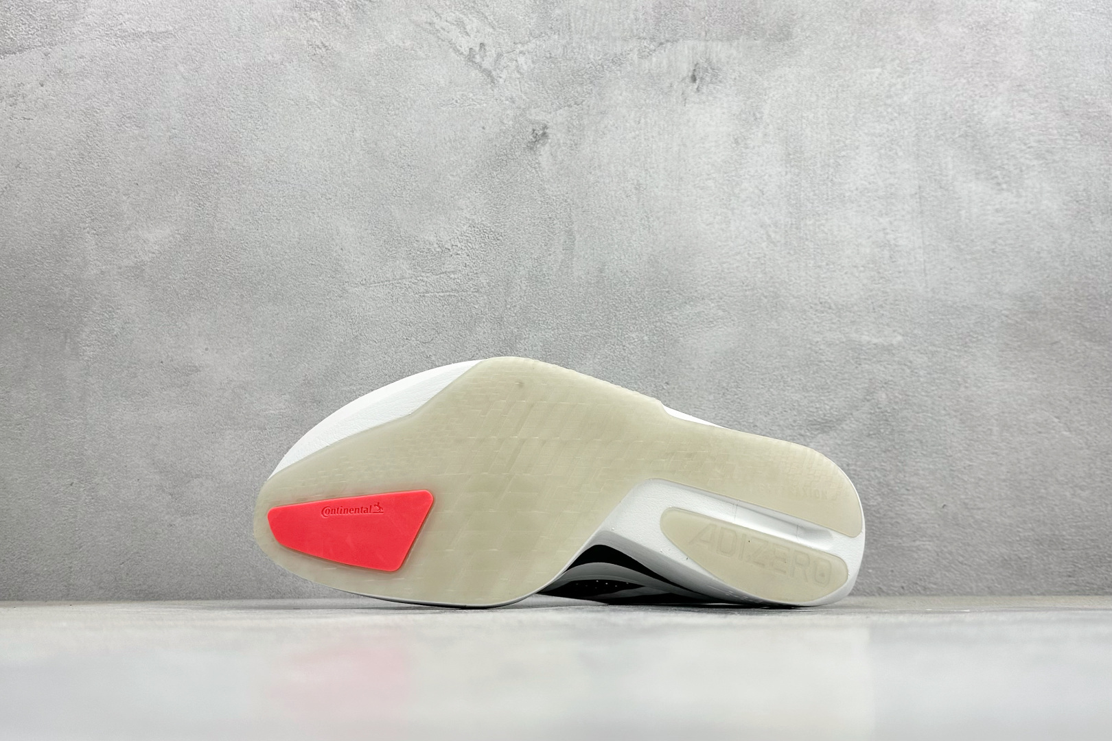 190 AdidADIZERO ADIOS PRO 5 M 马拉松竞速专业跑鞋 CELERMESH针织网面非常轻薄 K18293