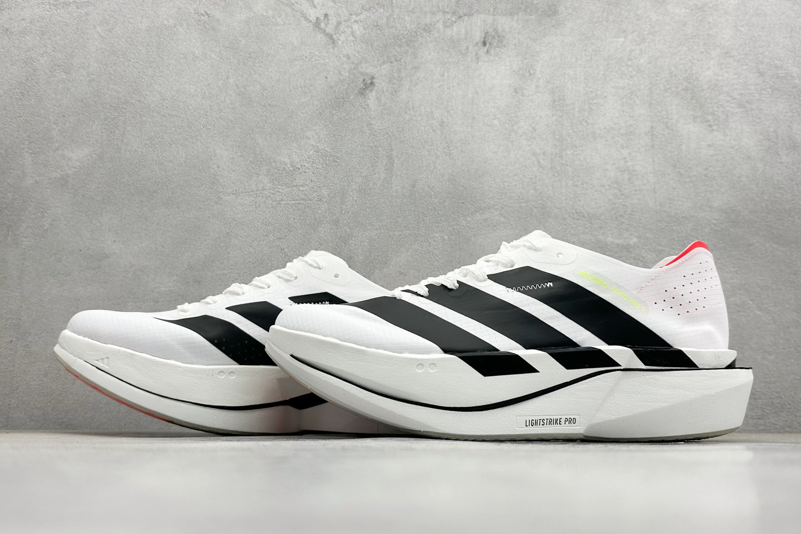 190 AdidADIZERO ADIOS PRO 5 M 马拉松竞速专业跑鞋 CELERMESH针织网面非常轻薄 K18293