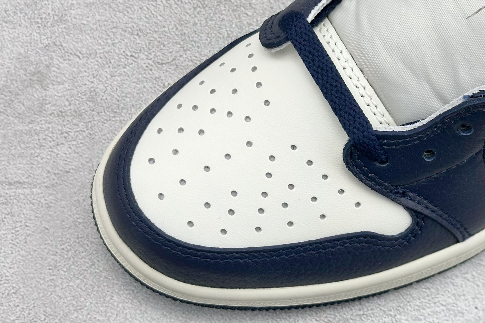 260 F版Fragment x TS x Air Jordan 1 Low 三方联名低帮板鞋 CZ0790-400