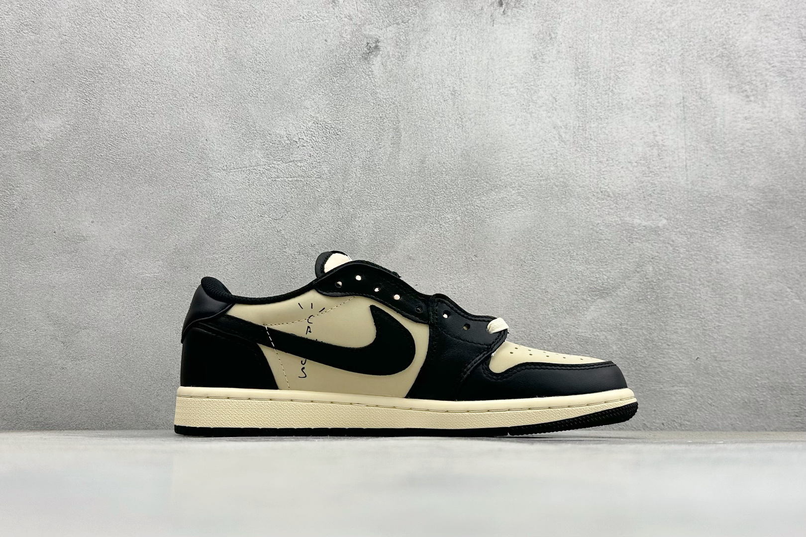 260 F版Fragment x TS x Air Jordan 1 Low 三方联名低帮倒勾板鞋 DM7866-201