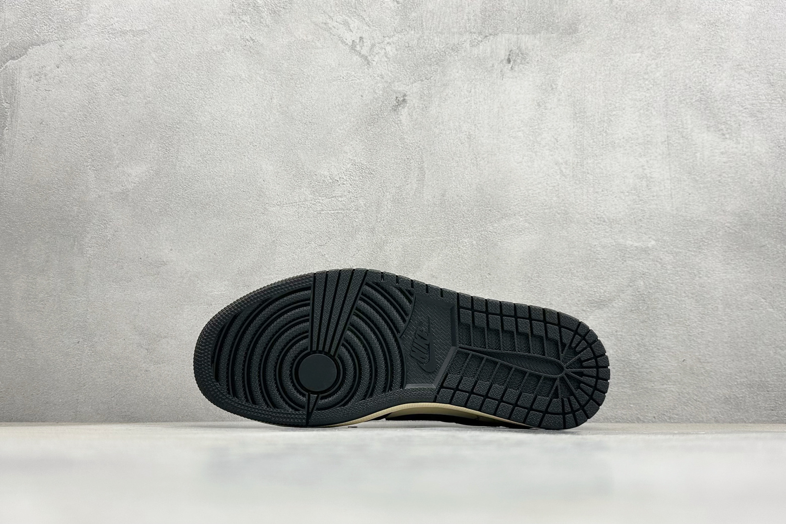 260 F版Fragment x TS x Air Jordan 1 Low 三方联名低帮倒勾板鞋 DM7866-201