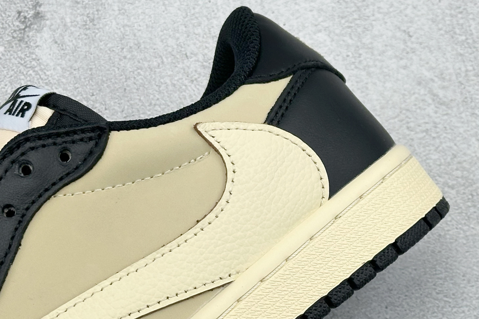 260 F版Fragment x TS x Air Jordan 1 Low 三方联名低帮倒勾板鞋 DM7866-201