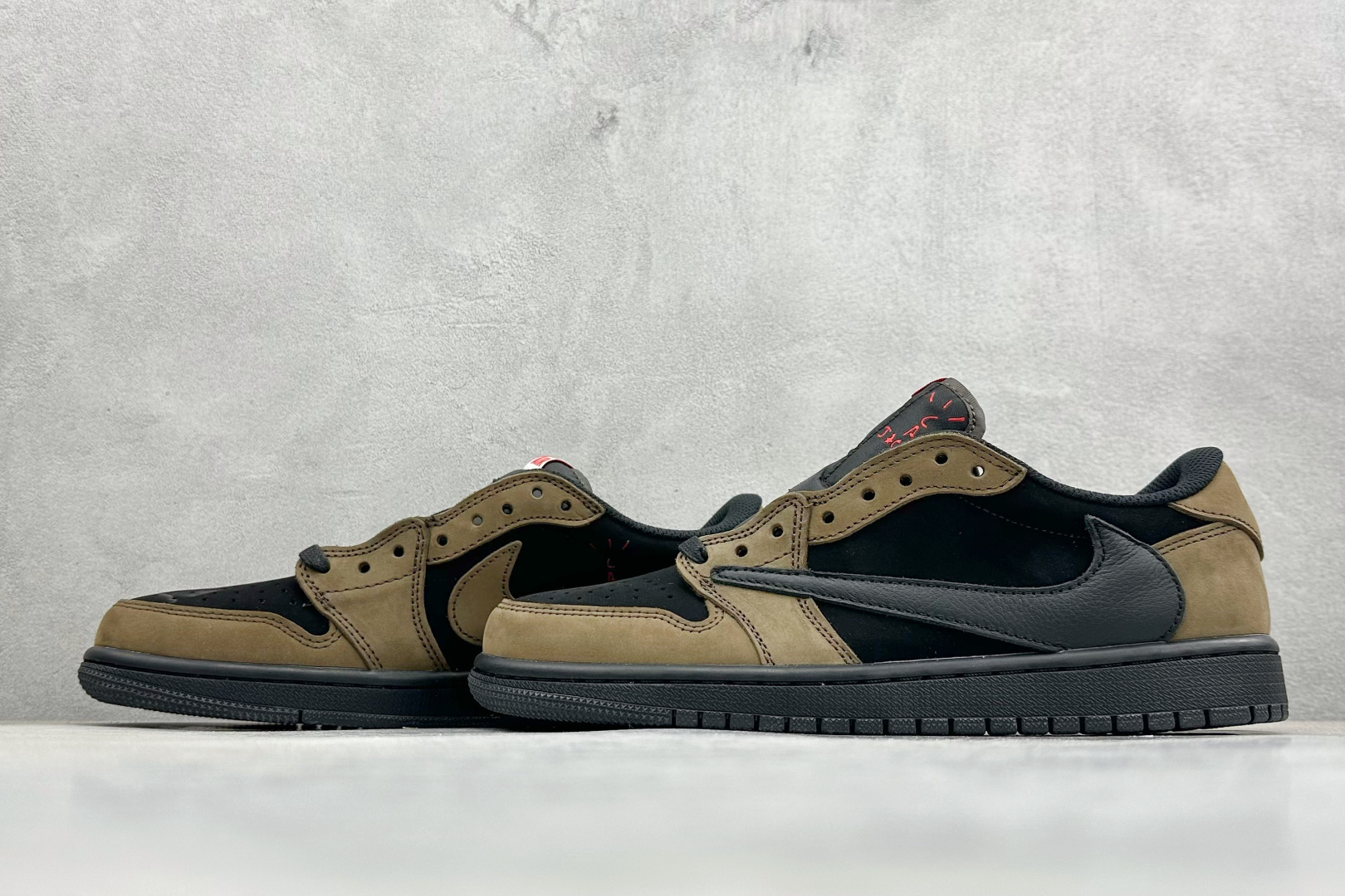 260 F版Fragment x TS x Air Jordan 1 Low 三方联名低帮倒勾板鞋 DM7866-202