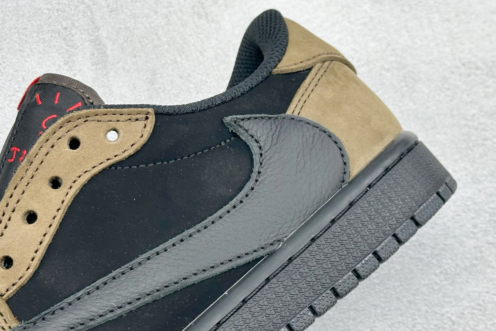 260 F版Fragment x TS x Air Jordan 1 Low 三方联名低帮倒勾板鞋 DM7866-202