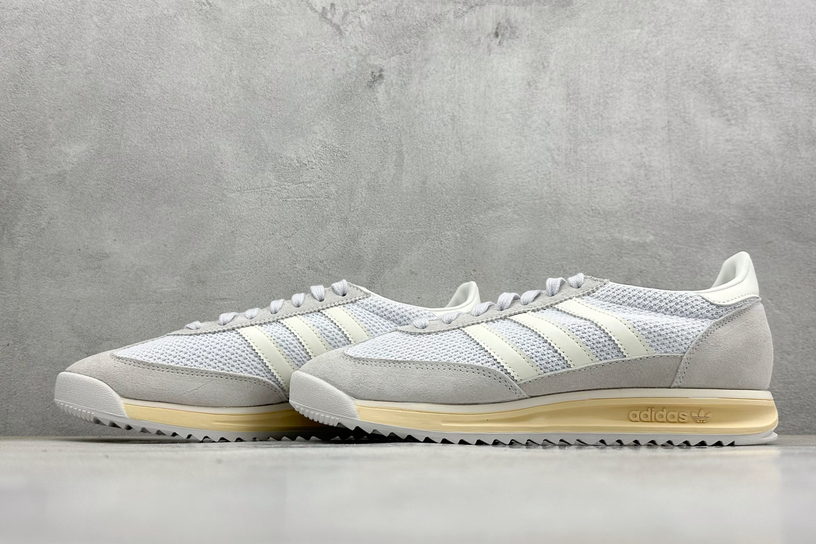 180 ML版AD Originals SL 72 RS 休闲防滑耐磨低帮板鞋 JR8773