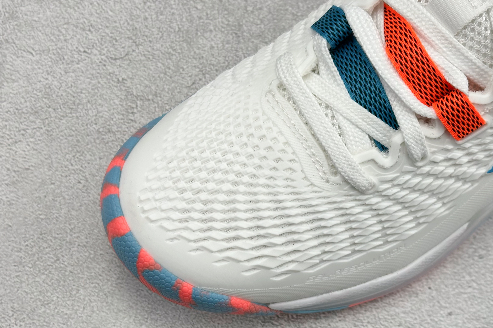 190 Asics Gel-Resoluti9 亚瑟士复古透气缓震休闲跑步鞋 1041A435-100