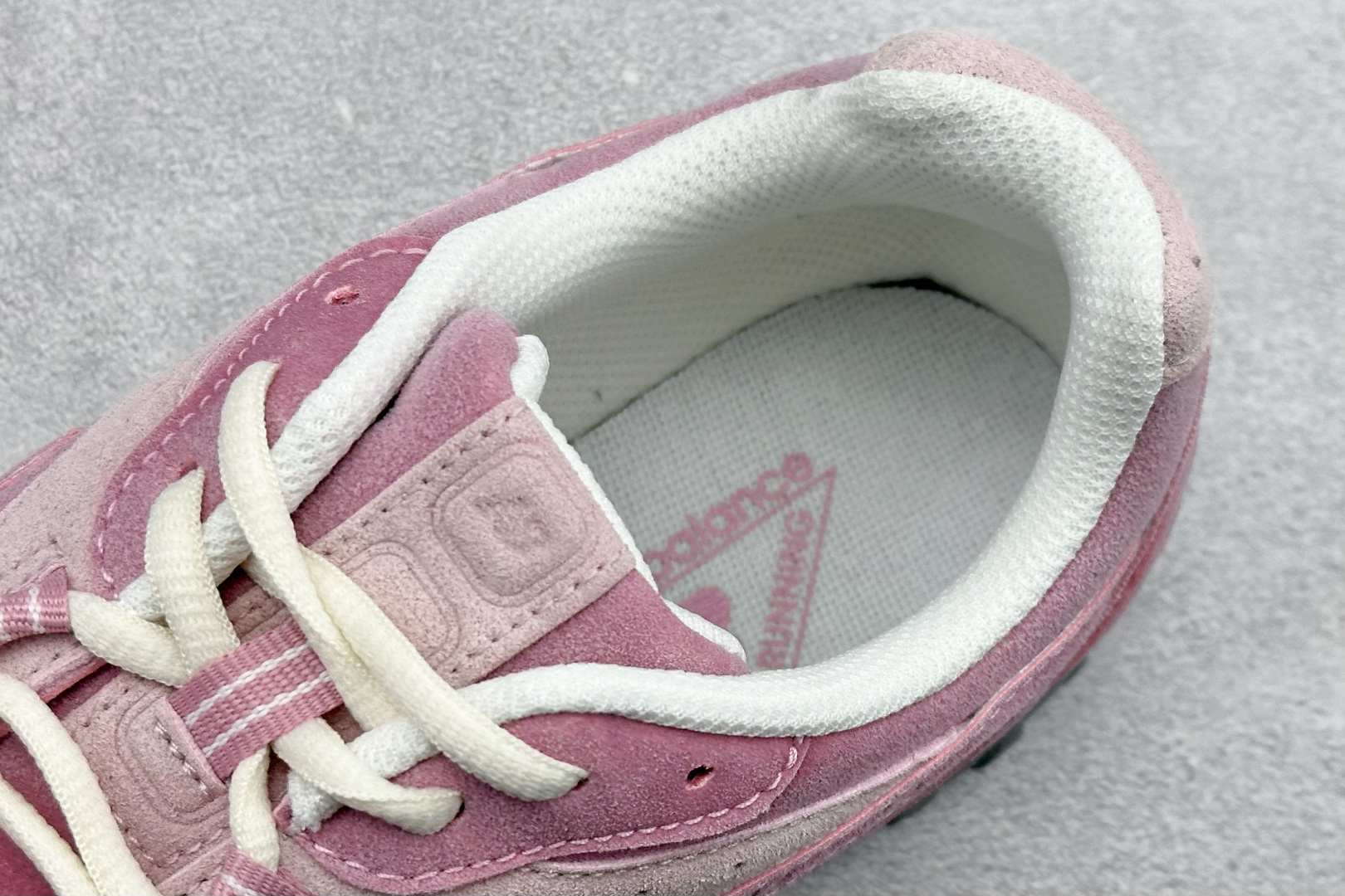 190 New Balance 204L系列 新百伦减震耐磨轻便 低帮生活休闲鞋 U204LMMD