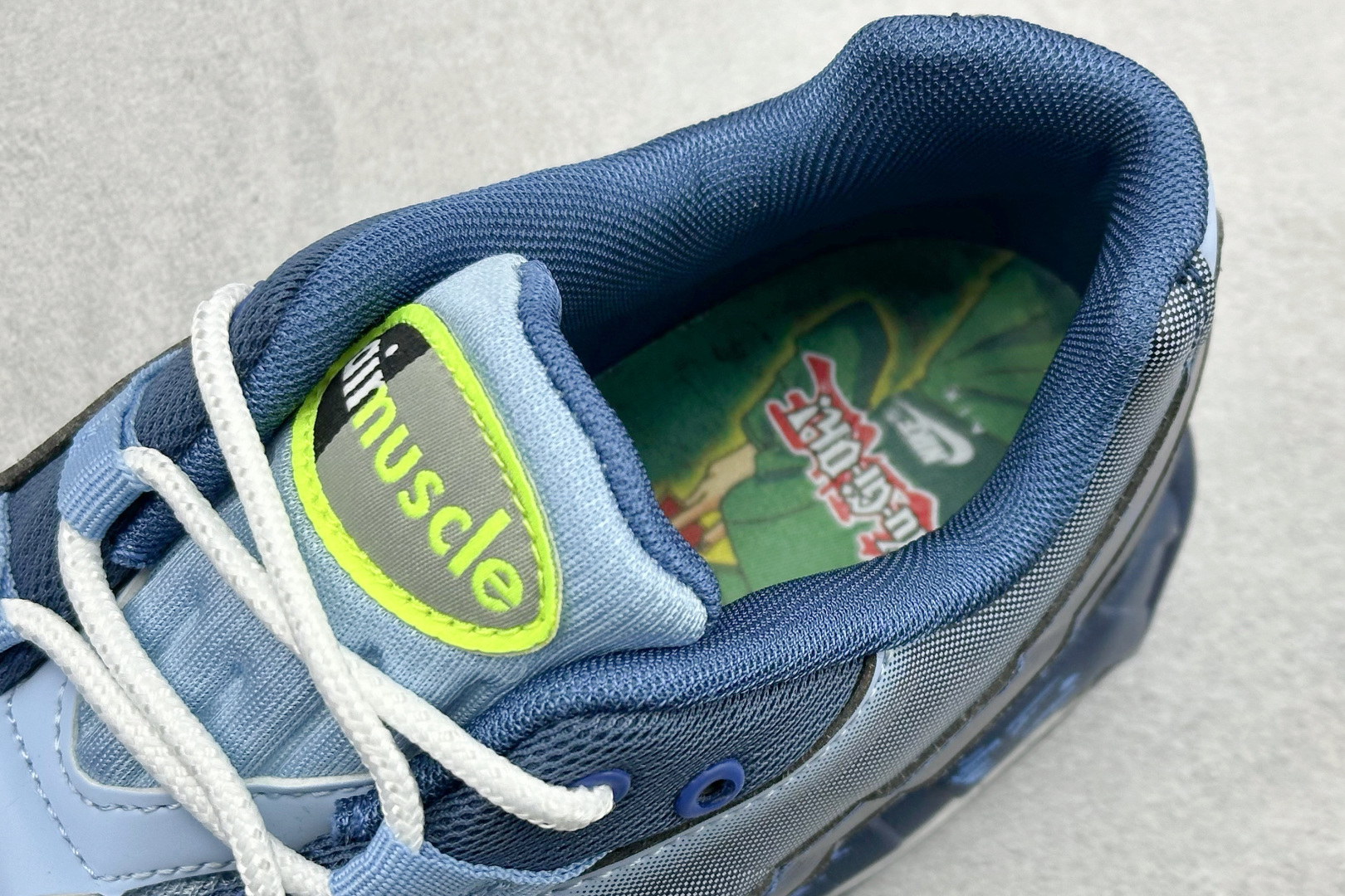 350 Nike Air Muscle 95 游戏王联名款 时尚舒适 低帮 休闲跑步鞋 II7404-400