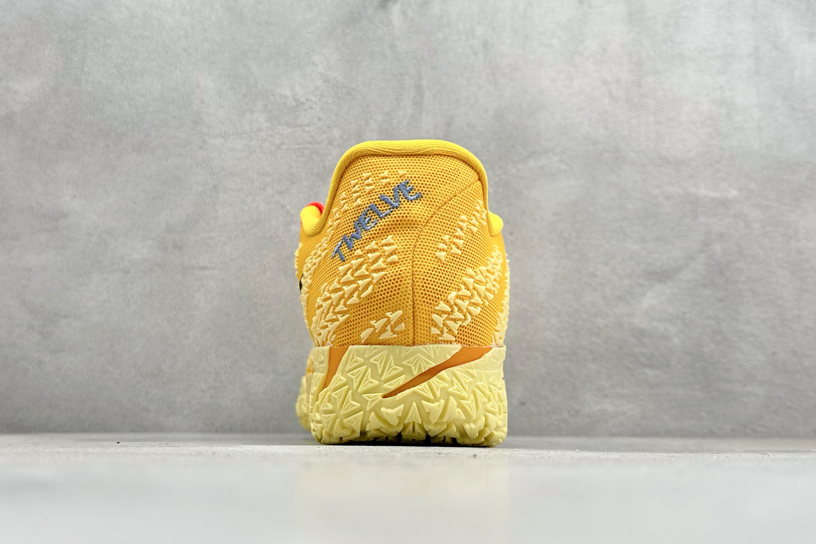 300 灭世Nike JA 3 EP 莫兰特三代低帮实战篮球鞋 HF2794-700