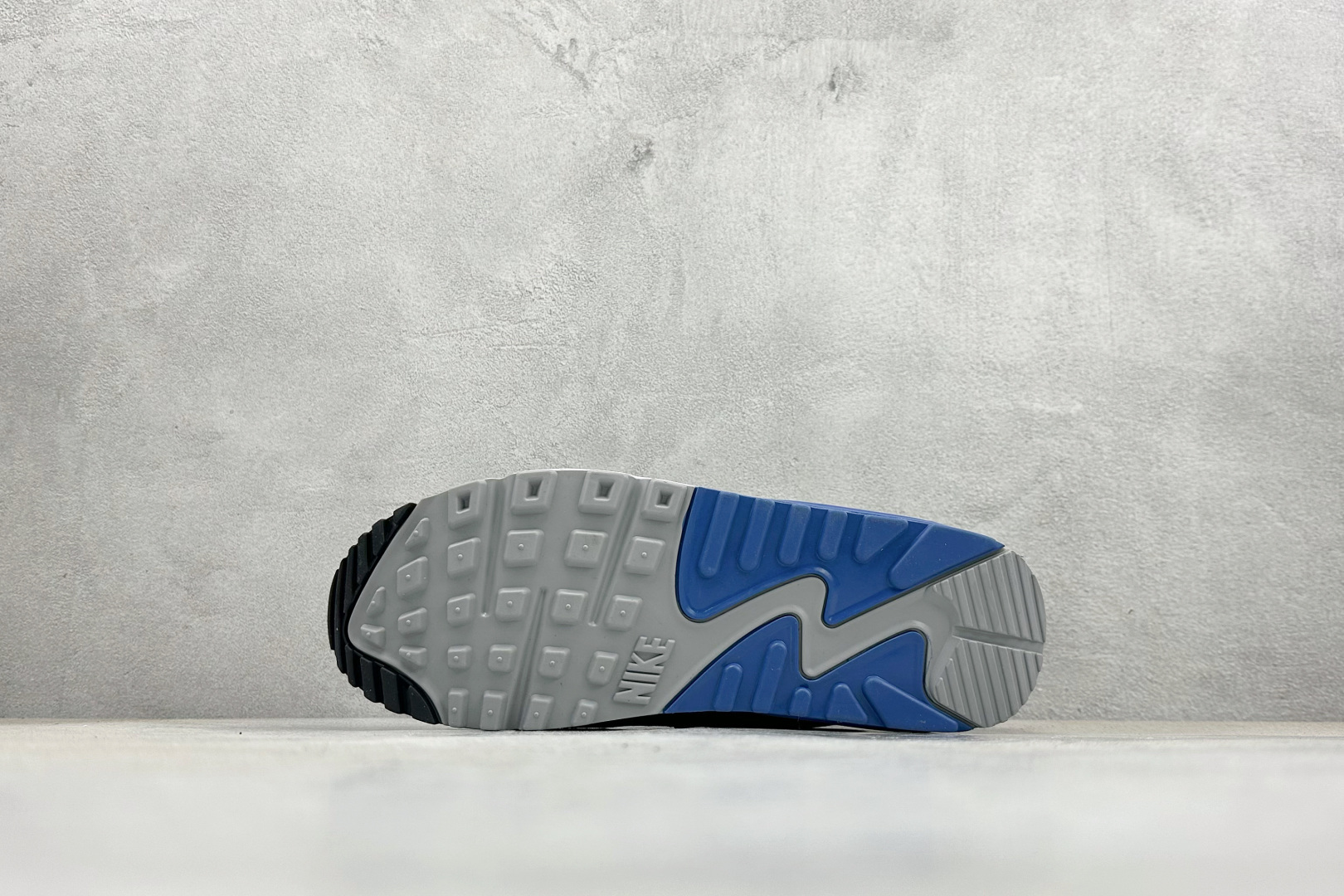 180 NK Air MAX 90 气垫复古减震跑步鞋 DM0029-001