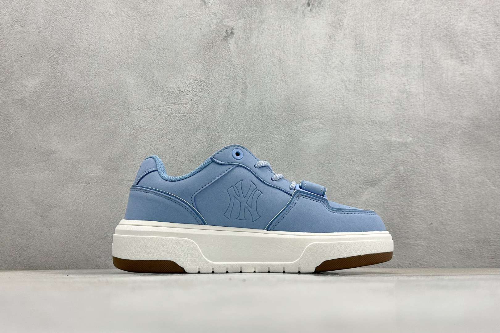 180 MLB Chunky Liner 学长鞋系列低帮老爹风轻量增高厚底百搭休闲运动慢跑鞋 3ASXP015N