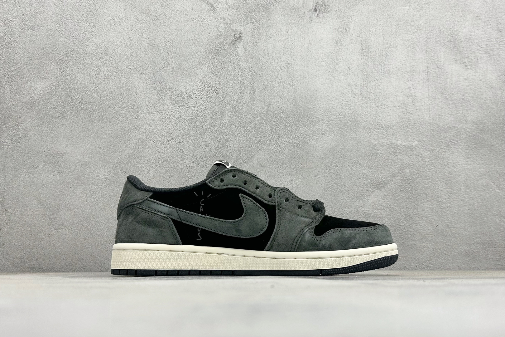 F版Fragment x TS x Air Jordan 1 Low 三方联名低帮倒钩板鞋 DM7866-001