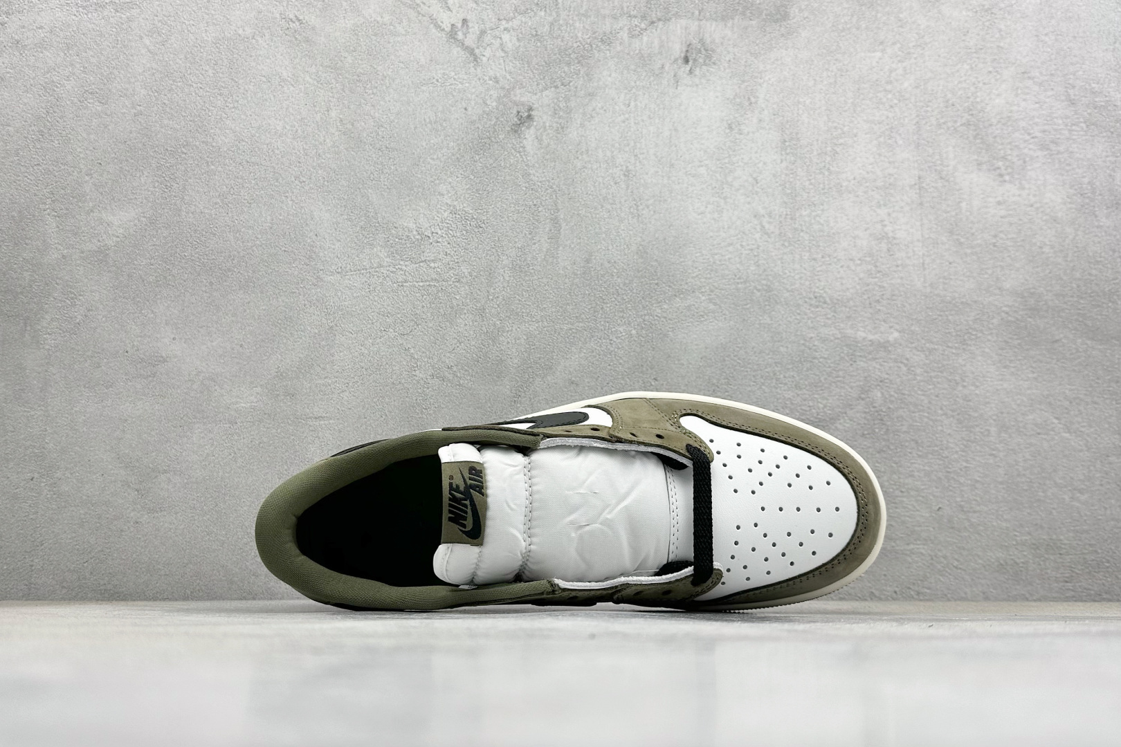 F版Fragment x TS x Air Jordan 1 Low 三方联名低帮板鞋 HQ6998-200