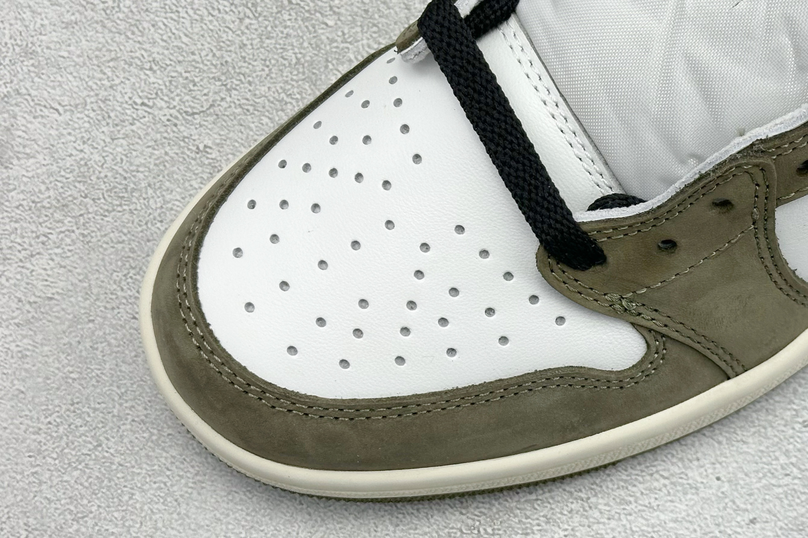 F版Fragment x TS x Air Jordan 1 Low 三方联名低帮板鞋 HQ6998-200