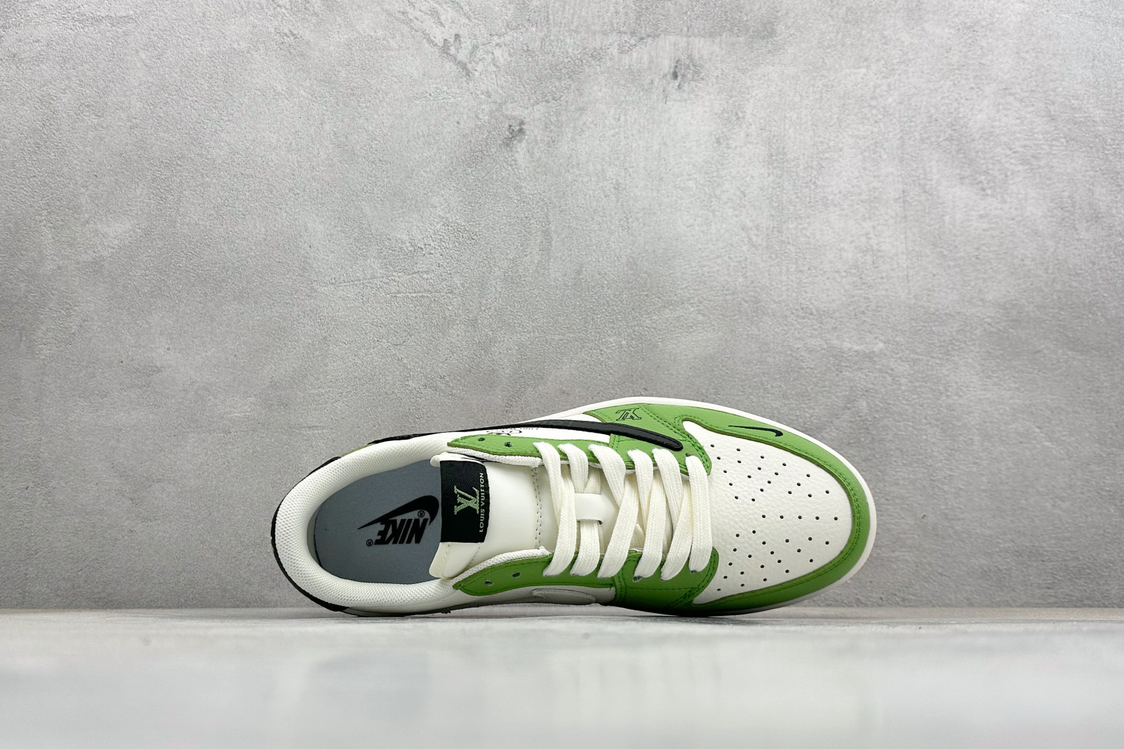 SC版Travis Scott x Fragment Design x Air Jordan 1 Low SP AJ1 乔1联名 白绿黑棕 低帮文化休闲板鞋 DZ2688-002-莆田鞋,莆田鞋货源,高仿鞋,高仿鞋货源,安福档口,莆田高仿鞋,莆田鞋批发,高仿鞋批发,莆田高仿运动鞋,高仿运动鞋,莆田运动鞋 SC版Travis Scott x Fragment Design x Air Jordan 1 Low SP AJ1 乔1联名 白绿黑棕 低帮文化休闲板鞋 DZ2688-002