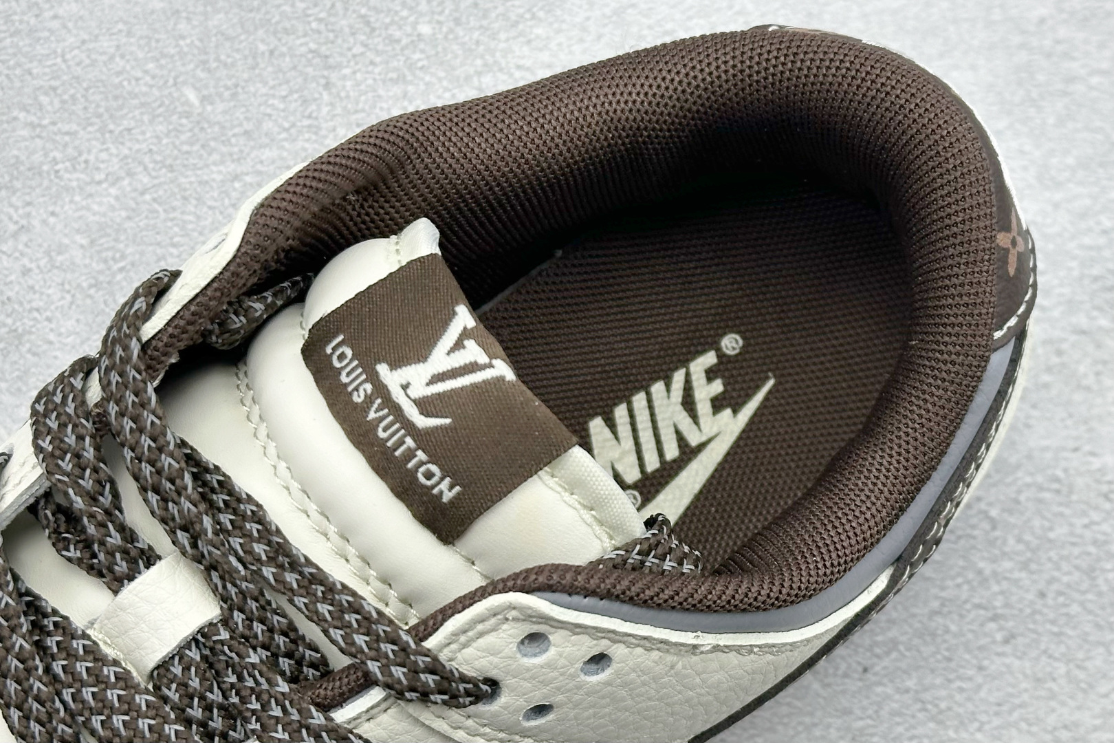 XC版Nike SB Dunk Low LV联名 花棕勾 周年高端定制 低帮休闲板鞋 XS6089-630