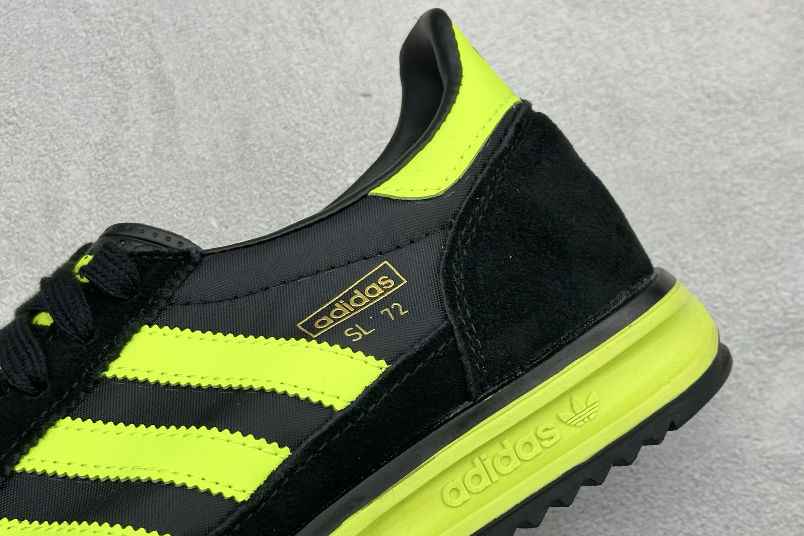 180 ML版AD Originals SL 72 RS 休闲防滑耐磨低帮板鞋 IG4647