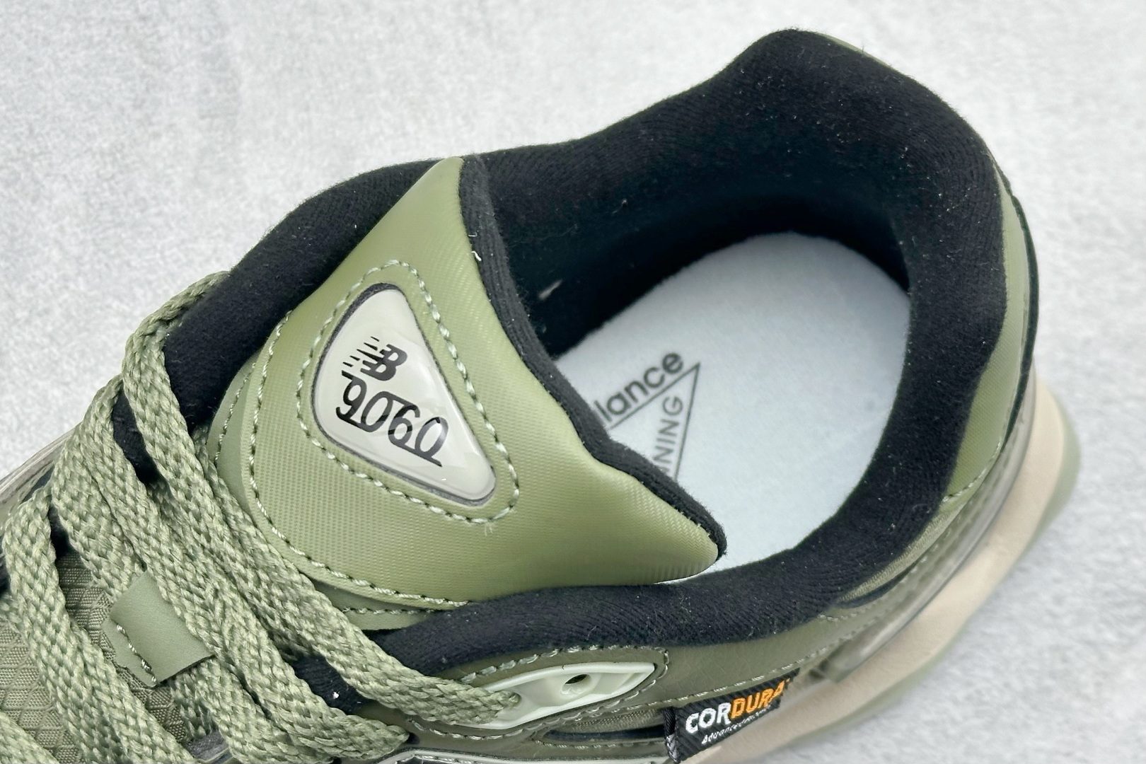 210 New Balance NB9060系列 复古休闲运动慢跑鞋 U9060ORC-Chinese UA Cheap High Quatity Brand Clothes Bags handbags Sneakers wholesale wholesaler seller from China Factory suppliers Fashion Clothing Shoes best Quality Beautiful Price 210 New Balance NB9060系列 复古休闲运动慢跑鞋 U9060ORC