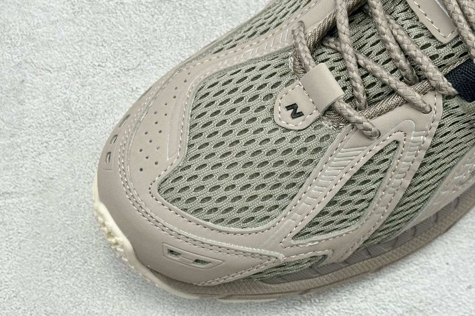 200 New Balance 1906系列复古老爹风休闲运动慢跑鞋 U1906ROB-Chinese UA Cheap High Quatity Brand Clothes Bags handbags Sneakers wholesale wholesaler seller from China Factory suppliers Fashion Clothing Shoes best Quality Beautiful Price 200 New Balance 1906系列复古老爹风休闲运动慢跑鞋 U1906ROB