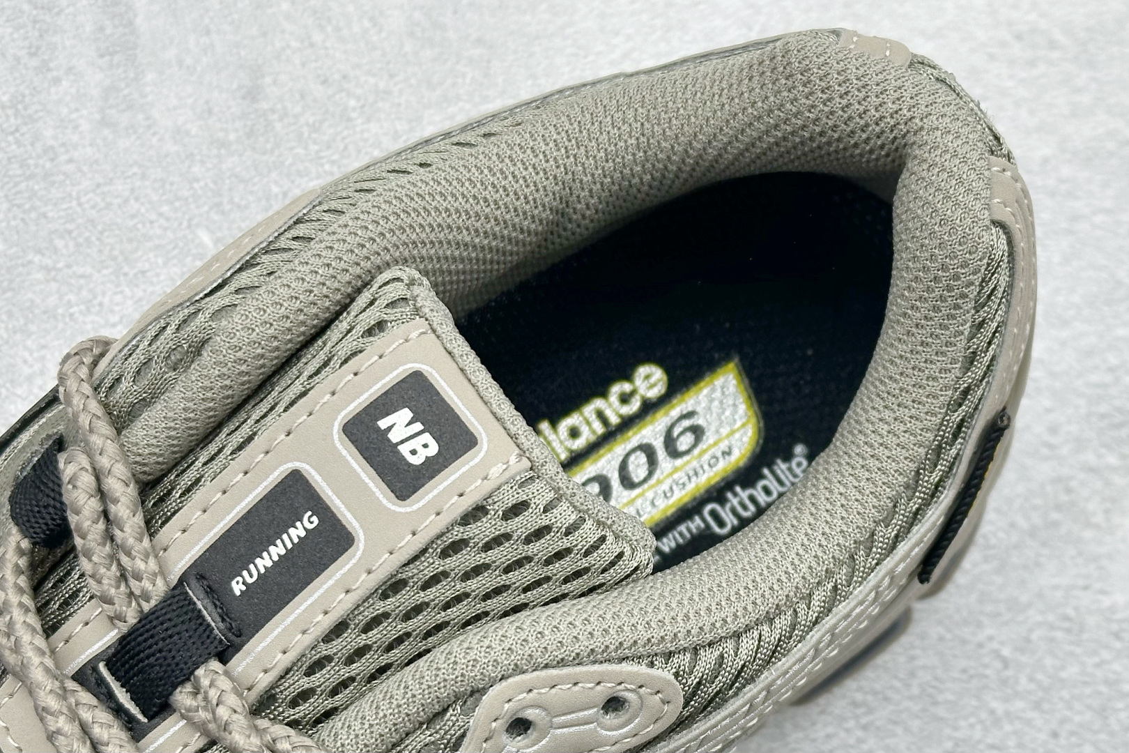 200 New Balance 1906系列复古老爹风休闲运动慢跑鞋 U1906ROB-Chinese UA Cheap High Quatity Brand Clothes Bags handbags Sneakers wholesale wholesaler seller from China Factory suppliers Fashion Clothing Shoes best Quality Beautiful Price 200 New Balance 1906系列复古老爹风休闲运动慢跑鞋 U1906ROB