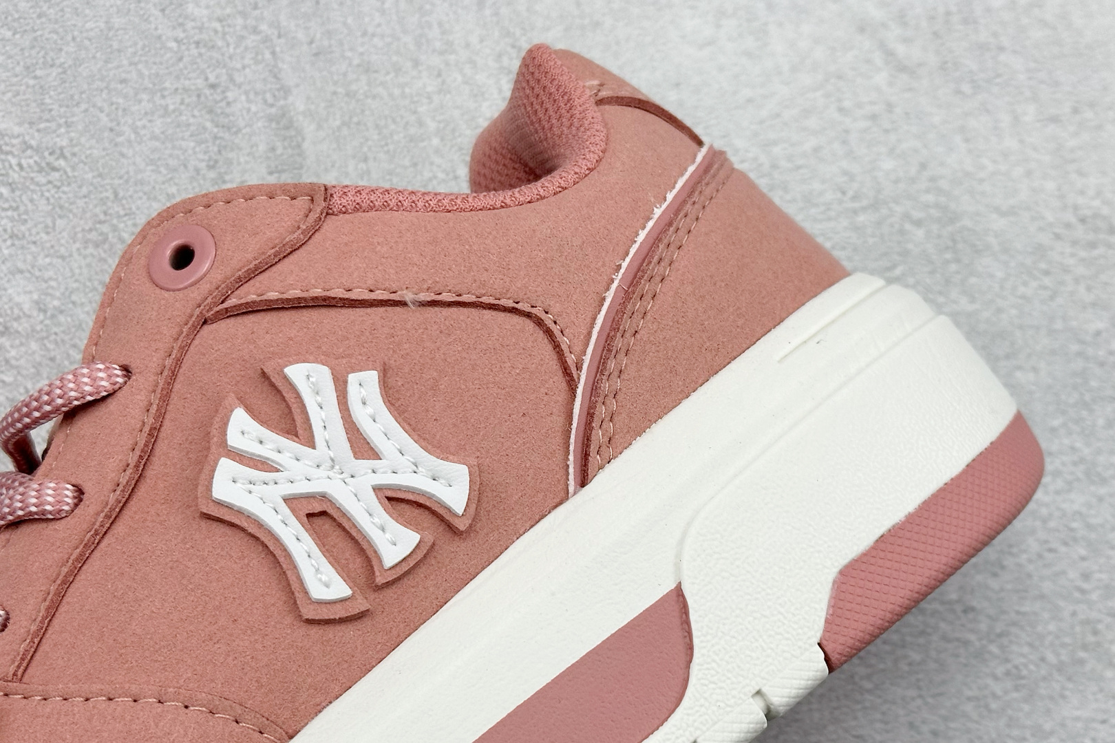 MLB Chunky Liner 学长鞋系列低帮老爹风轻量增高厚底百搭休闲运动慢跑鞋 3ASXP015N