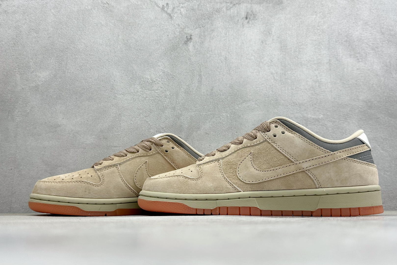 Nike SB Dunk Low Pro B ”Parachute Beige” 沙漠卡其 低帮休闲板鞋 HJ0367-200