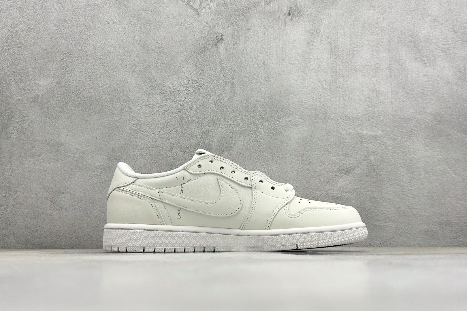 260 F版Fragment x TS x Air Jordan 1 Low 三方联名低帮倒钩板鞋 TD1228-111