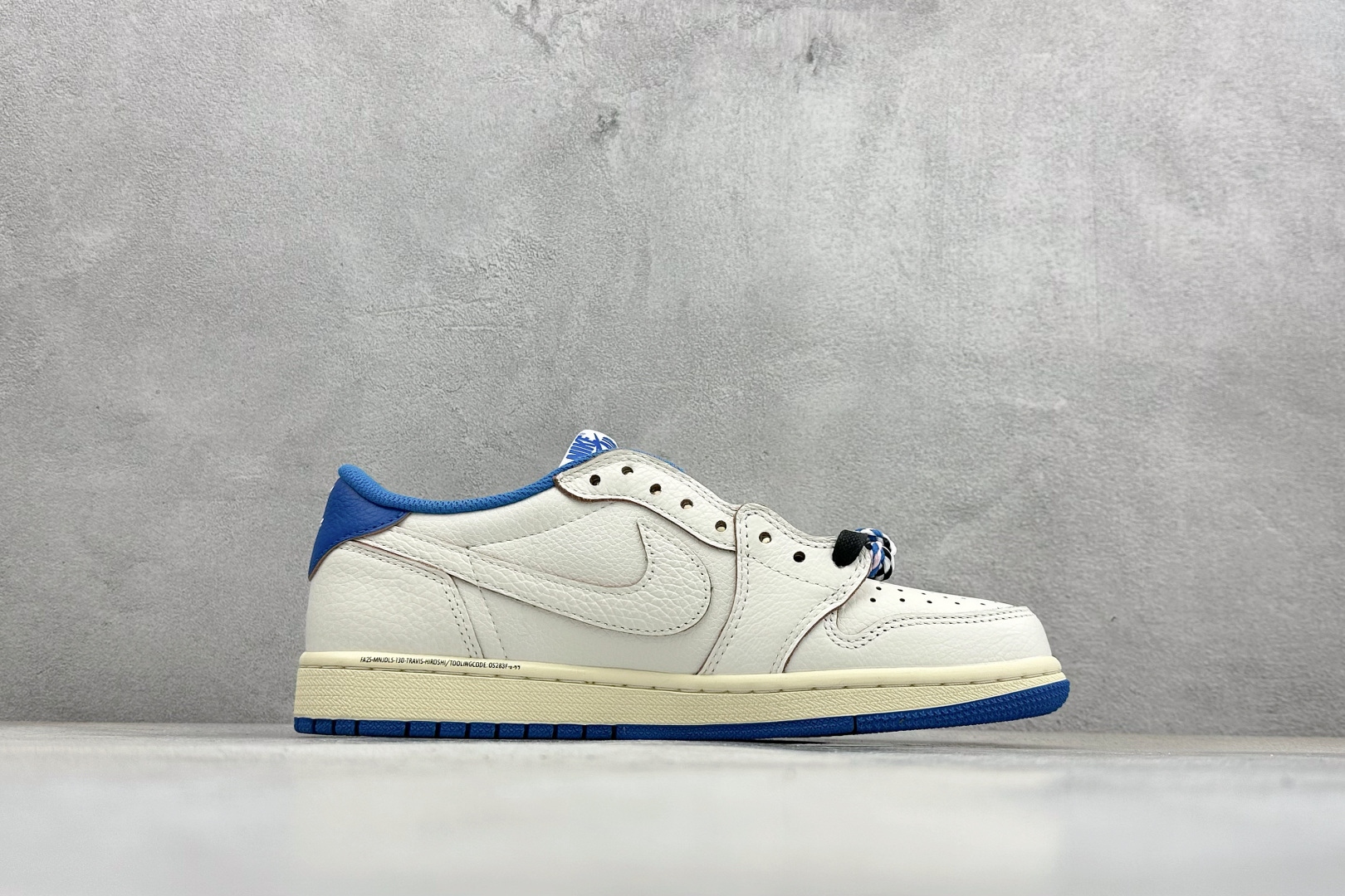 F版Fragment x TS x Air Jordan 1 Low 三方联名低帮倒钩板鞋 DM7866-104