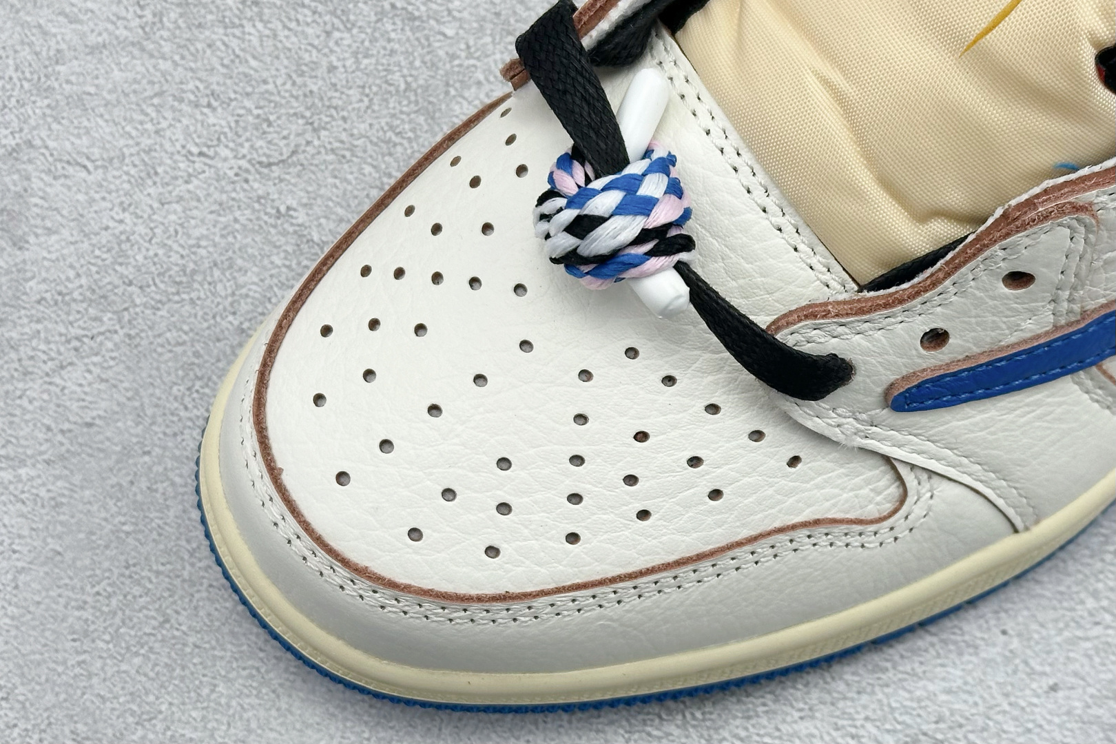 F版Fragment x TS x Air Jordan 1 Low 三方联名低帮倒钩板鞋 DM7866-104