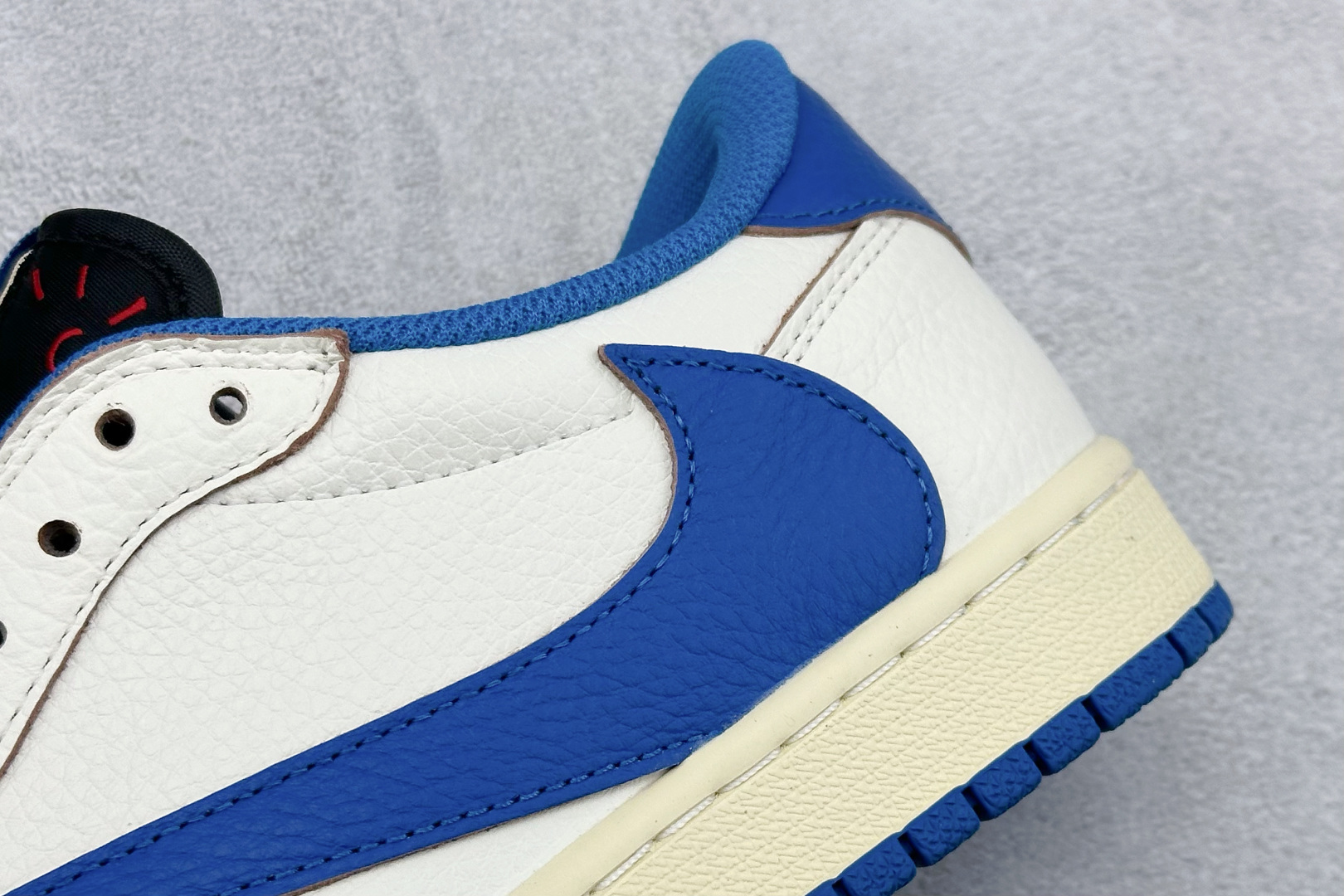 F版Fragment x TS x Air Jordan 1 Low 三方联名低帮倒钩板鞋 DM7866-104