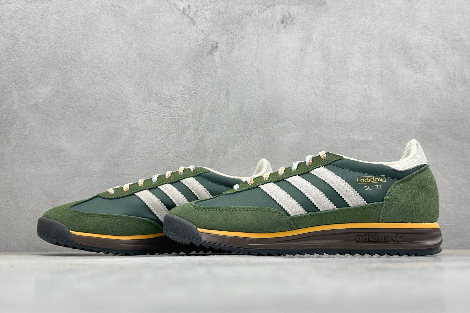 ML版AD Originals SL 72 RS 休闲防滑耐磨低帮板鞋 JR9416