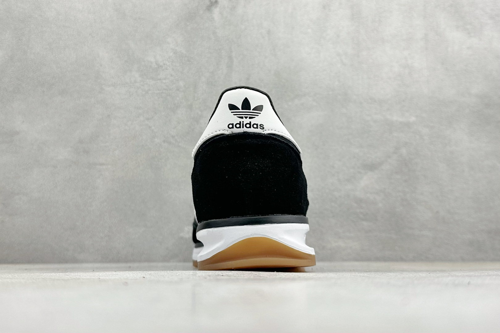 ML版AD Originals SL 72 RS 休闲防滑耐磨低帮板鞋 IH8017-莆田鞋,莆田鞋货源,高仿鞋,高仿鞋货源,安福档口,莆田高仿鞋,莆田鞋批发,高仿鞋批发,莆田高仿运动鞋,高仿运动鞋,莆田运动鞋 ML版AD Originals SL 72 RS 休闲防滑耐磨低帮板鞋 IH8017