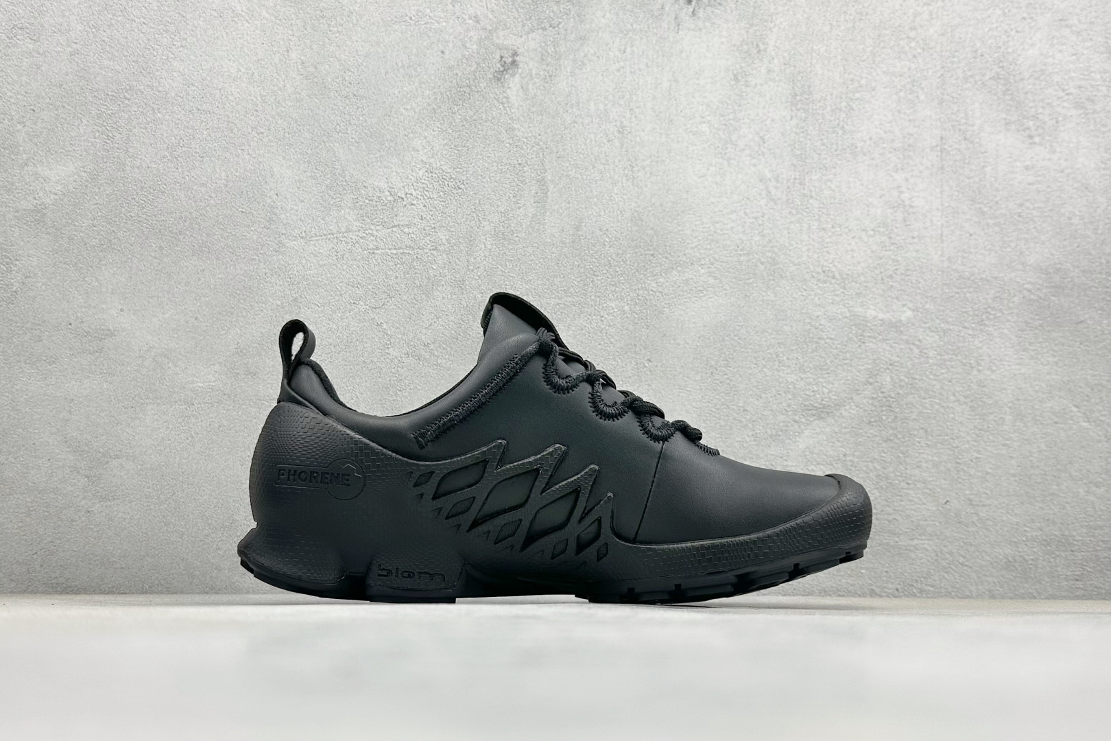 Ecco 爱步 健步探索系列BIOM防滑真皮运动鞋 802834-010-莆田鞋,莆田鞋货源,高仿鞋,高仿鞋货源,安福档口,莆田高仿鞋,莆田鞋批发,高仿鞋批发,莆田高仿运动鞋,高仿运动鞋,莆田运动鞋 Ecco 爱步 健步探索系列BIOM防滑真皮运动鞋 802834-010