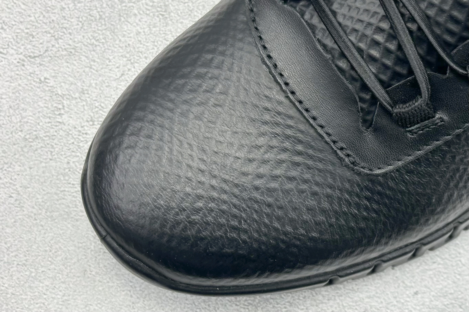 ECCO爱步跑步鞋百搭舒适 秋冬新款厚底休闲运动鞋男鞋 5252745-256-莆田鞋,莆田鞋货源,高仿鞋,高仿鞋货源,安福档口,莆田高仿鞋,莆田鞋批发,高仿鞋批发,莆田高仿运动鞋,高仿运动鞋,莆田运动鞋 ECCO爱步跑步鞋百搭舒适 秋冬新款厚底休闲运动鞋男鞋 5252745-256