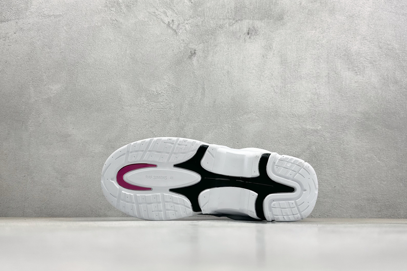 RAF SIMONS ANTEI 潮流运动 织物皮革 圆头系带 低帮休闲鞋 HR740001S-莆田鞋,莆田鞋货源,高仿鞋,高仿鞋货源,安福档口,莆田高仿鞋,莆田鞋批发,高仿鞋批发,莆田高仿运动鞋,高仿运动鞋,莆田运动鞋 RAF SIMONS ANTEI 潮流运动 织物皮革 圆头系带 低帮休闲鞋 HR740001S