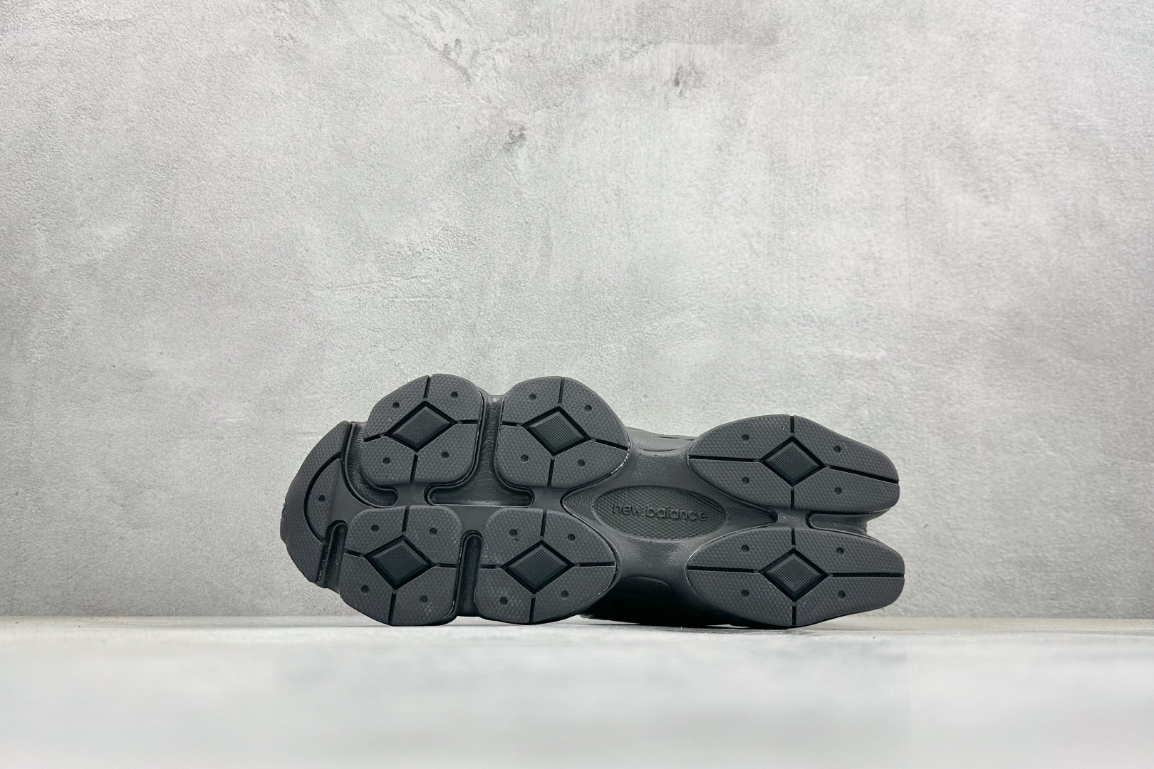 210 New Balance NB9060系列 复古休闲运动慢跑鞋 U9060IAA-Chinese UA Cheap High Quatity Brand Clothes Bags handbags Sneakers wholesale wholesaler seller from China Factory suppliers Fashion Clothing Shoes best Quality Beautiful Price 210 New Balance NB9060系列 复古休闲运动慢跑鞋 U9060IAA