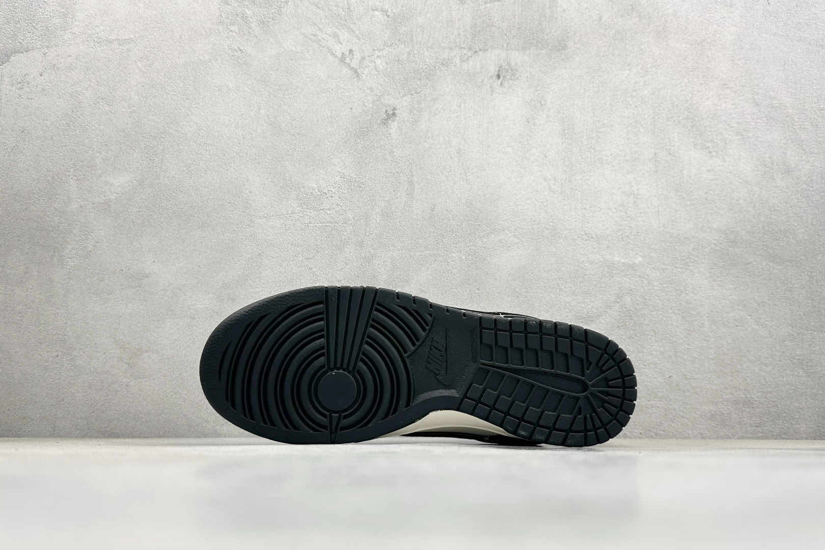 Nike Dunk Low Retro LV联名 周年高端定制 低帮休闲板鞋 QW5836-031