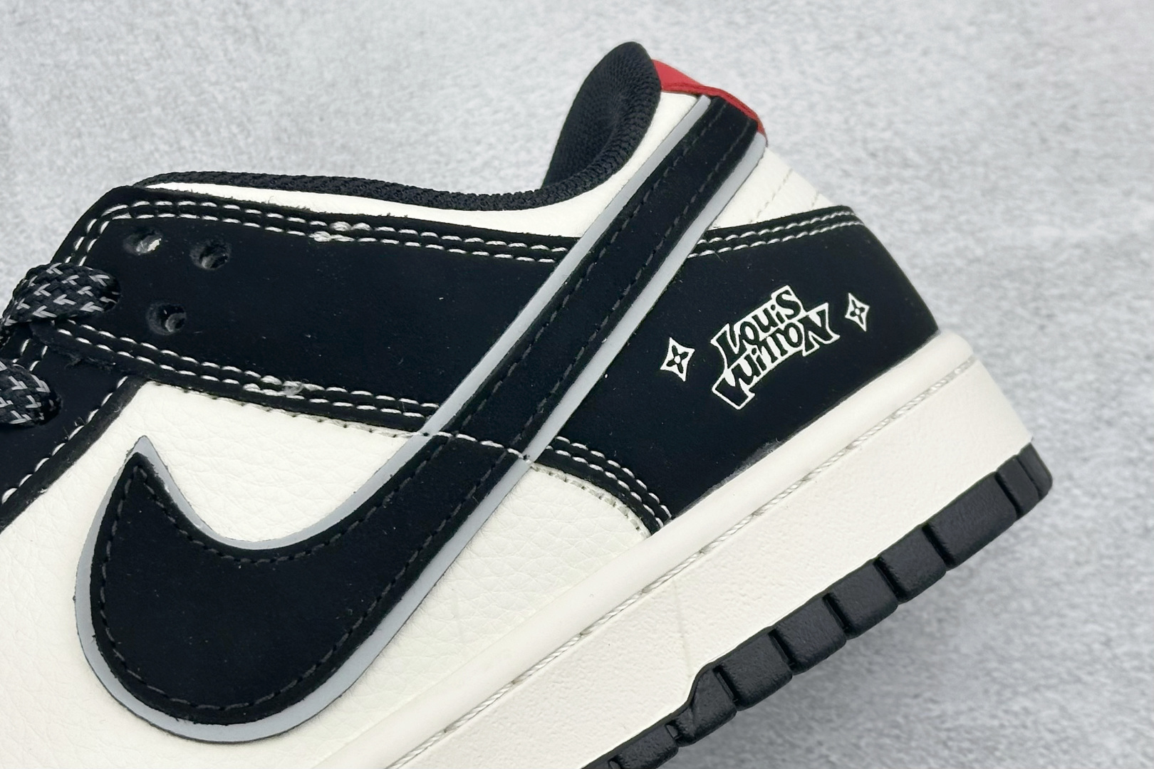 Nike Dunk Low Retro LV联名 周年高端定制 低帮休闲板鞋 QW5836-031