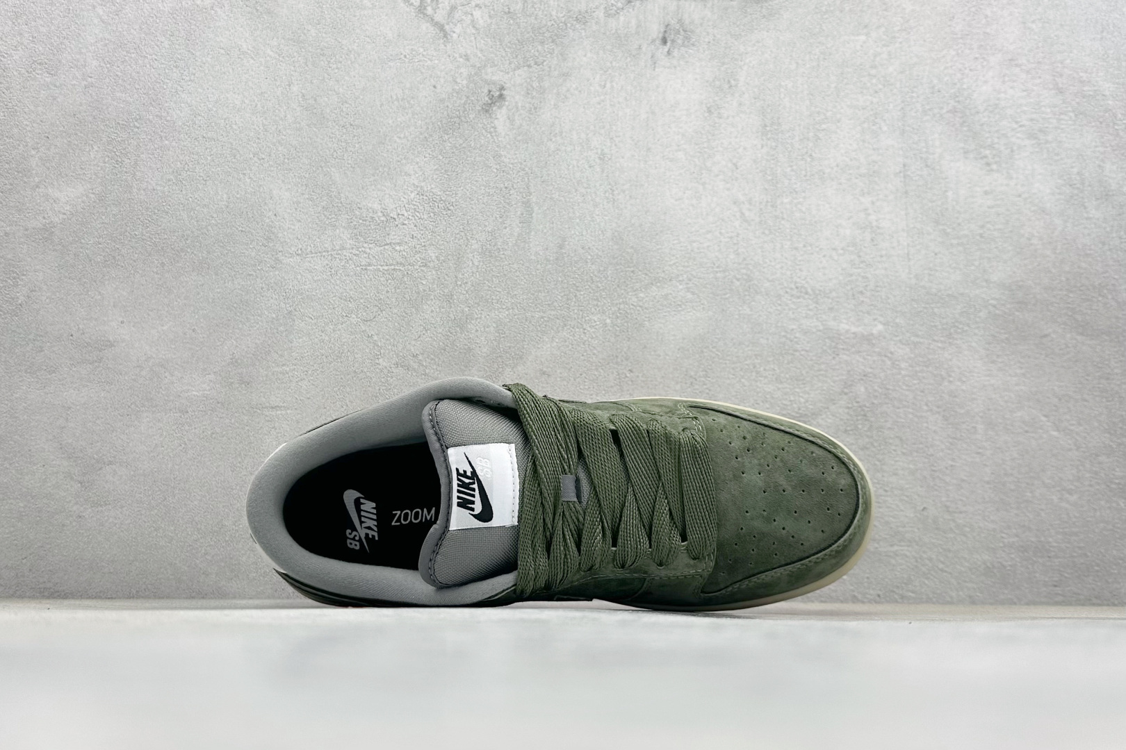 Nike SB Dunk Low 生胶军绿 SB低帮休闲板鞋 HJ0367-301