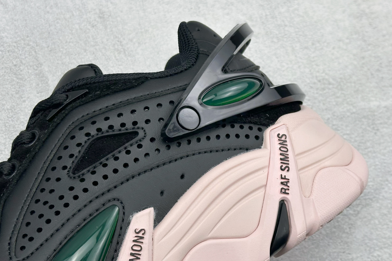 RAF SIMONS Cylon-21 织物皮革 圆头系带 低帮 生活休闲鞋 HR740003L-莆田鞋,莆田鞋货源,高仿鞋,高仿鞋货源,安福档口,莆田高仿鞋,莆田鞋批发,高仿鞋批发,莆田高仿运动鞋,高仿运动鞋,莆田运动鞋 RAF SIMONS Cylon-21 织物皮革 圆头系带 低帮 生活休闲鞋 HR740003L