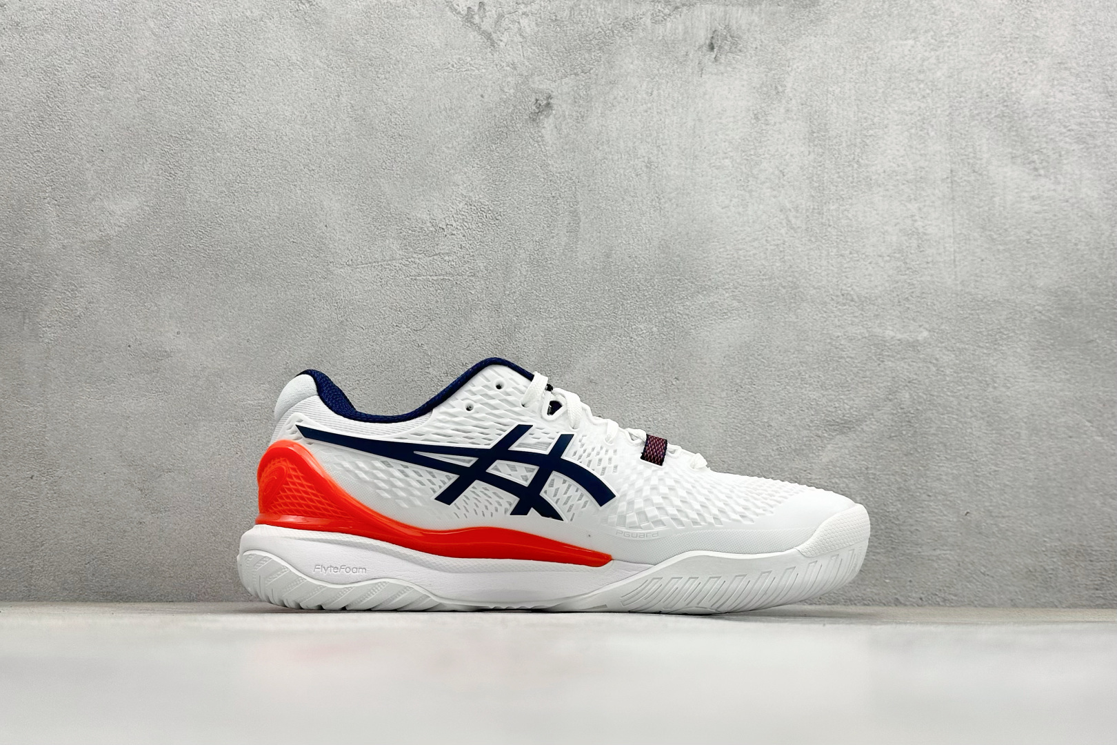 Asics Gel-Resoluti9 低帮网球鞋 1041A376-102