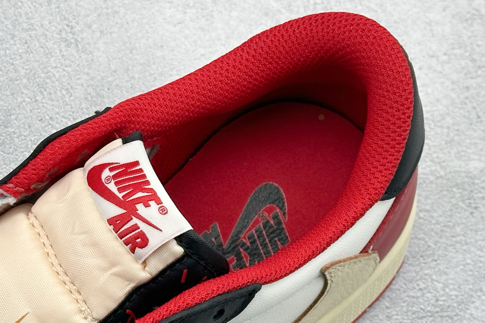 F版Fragment x TS x Air Jordan 1 Low 三方联名低帮倒钩板鞋 DM7866-166