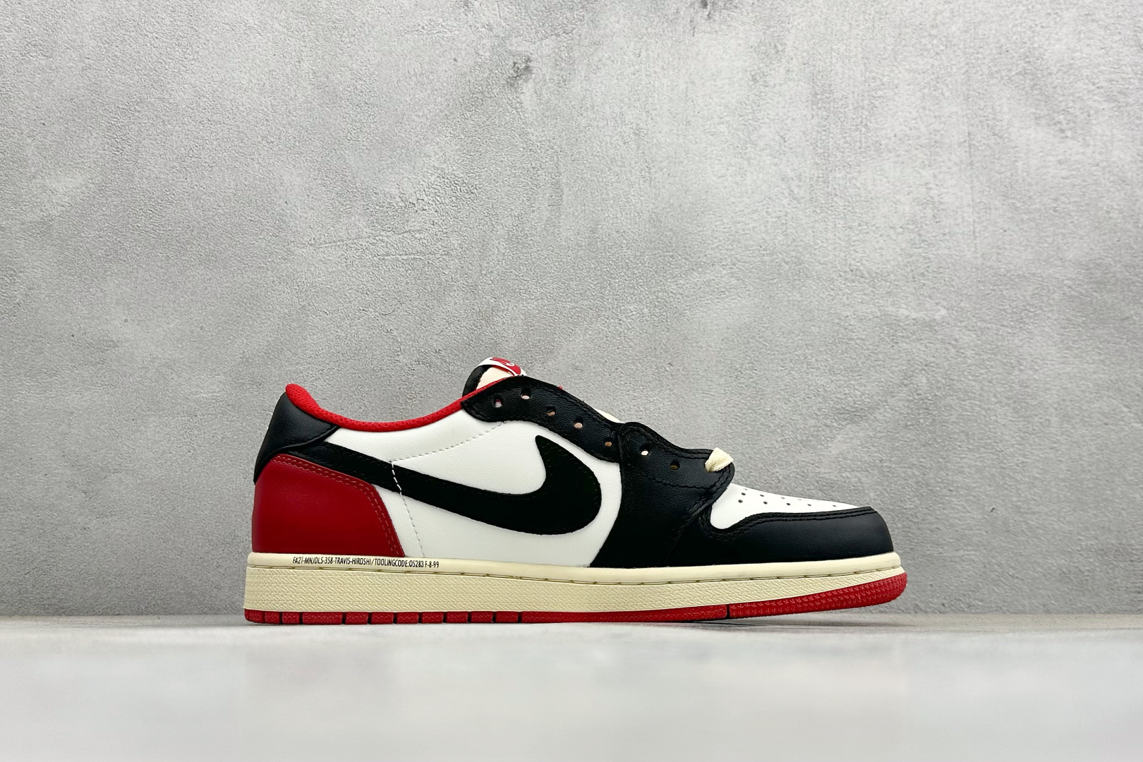 F版Fragment x TS x Air Jordan 1 Low 三方联名低帮倒钩板鞋 DM7866-166