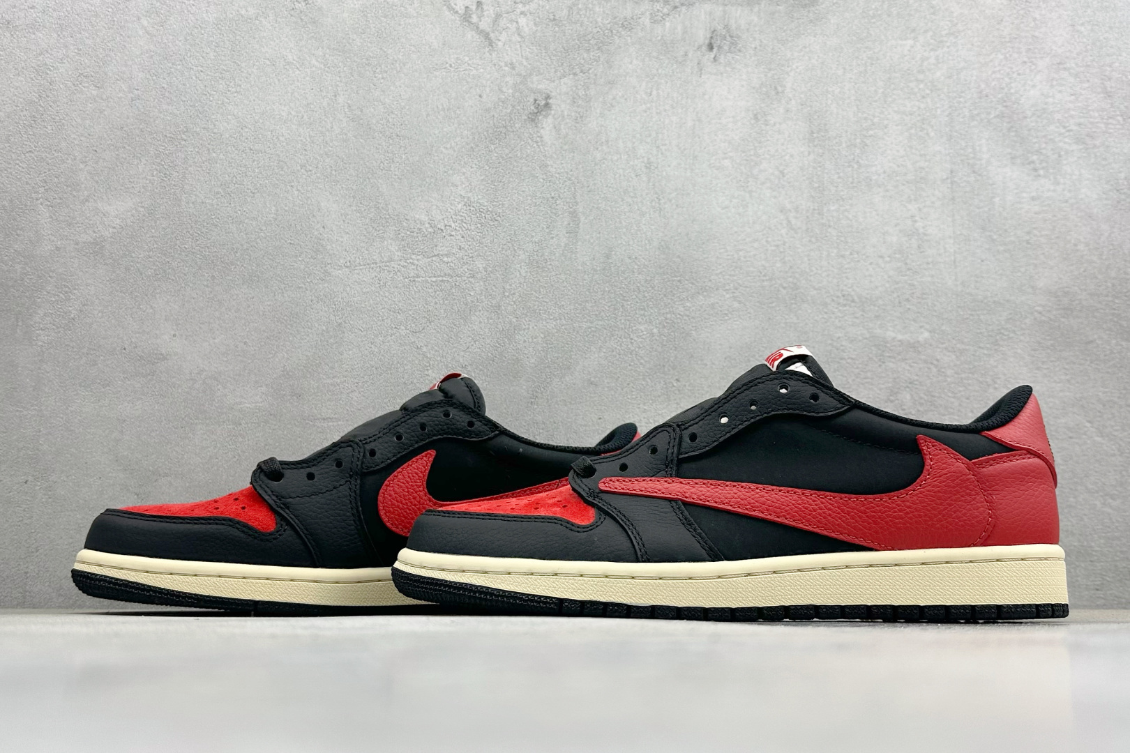 F版Fragment x TS x Air Jordan 1 Low 三方联名低帮倒钩板鞋 DM7866-061-莆田鞋,莆田鞋货源,高仿鞋,高仿鞋货源,安福档口,莆田高仿鞋,莆田鞋批发,高仿鞋批发,莆田高仿运动鞋,高仿运动鞋,莆田运动鞋 F版Fragment x TS x Air Jordan 1 Low 三方联名低帮倒钩板鞋 DM7866-061