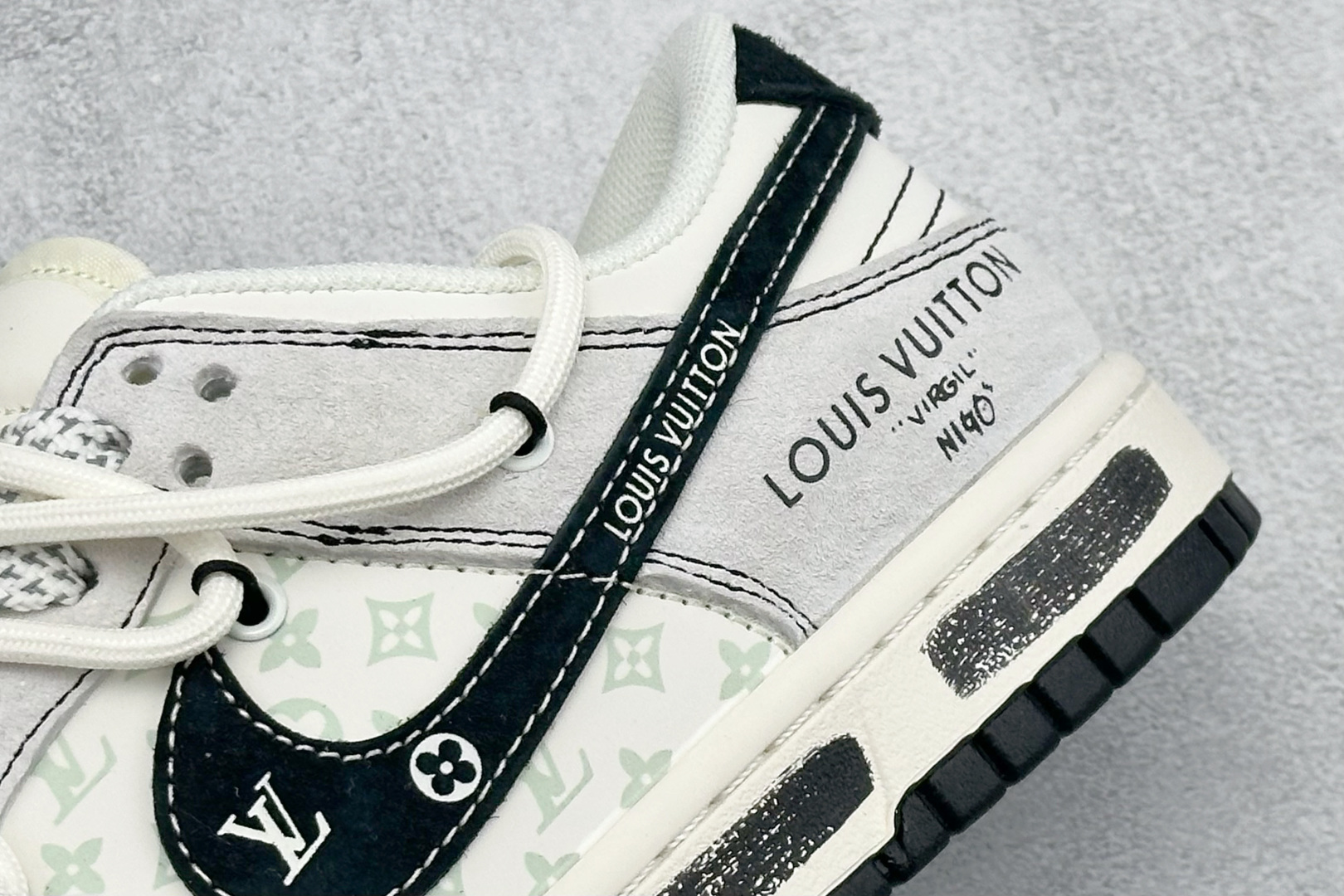 XC版Nike SB Dunk Low LV联名 灰涂鸦抽绳 周年高端定制 低帮休闲板鞋 CX5050-Y33